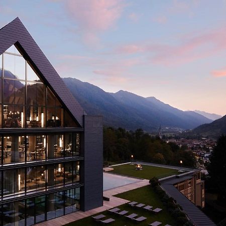 Lefay Resort & Spa Dolomiti Pinzolo Esterno foto The University of Liechtenstein