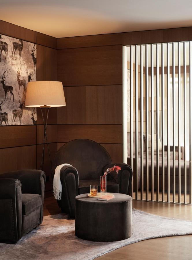 Lefay Resort & Spa Dolomiti Pinzolo Esterno foto The interior of the hotel