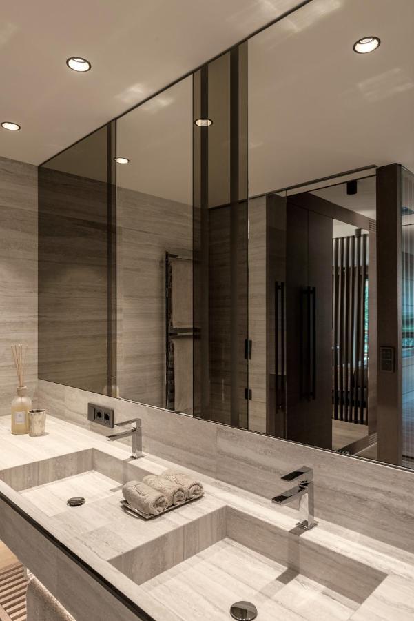 Lefay Resort & Spa Dolomiti Pinzolo Esterno foto Bathroom